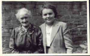 (166 KB)
approx 1940s 
(Click on Picture to View Full Size)